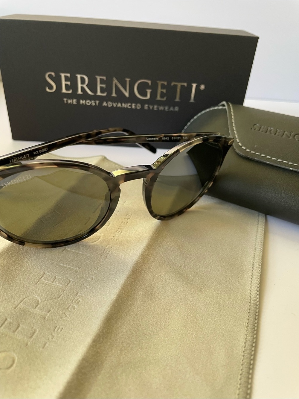 Serengeti Leonora Sunglasses Polarized Black Round Sunglasses with Case